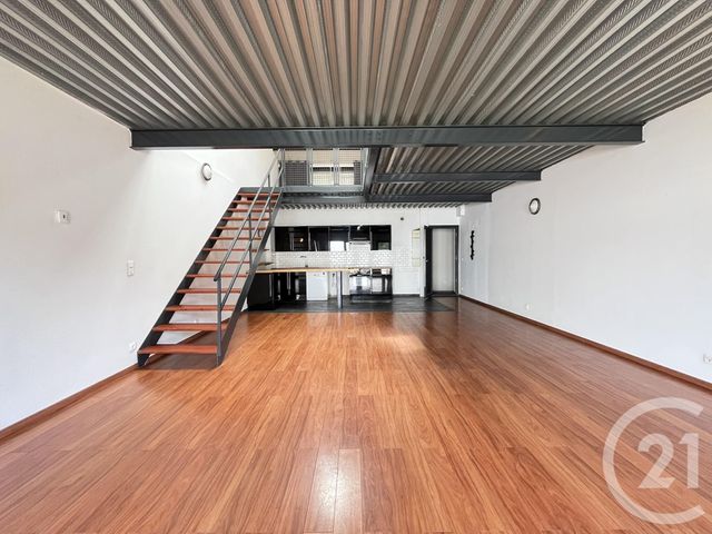 Appartement Loft à vendre - 4 pièces - 108.23 m2 - CHARTRES - 28 - CENTRE - Century 21 Maitrejean Immobilier