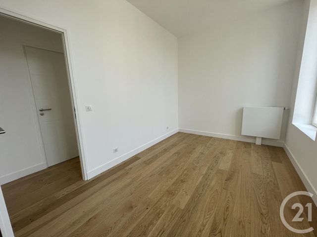 Appartement F5 à louer - 5 pièces - 107.22 m2 - CHARTRES - 28 - CENTRE - Century 21 Maitrejean Immobilier