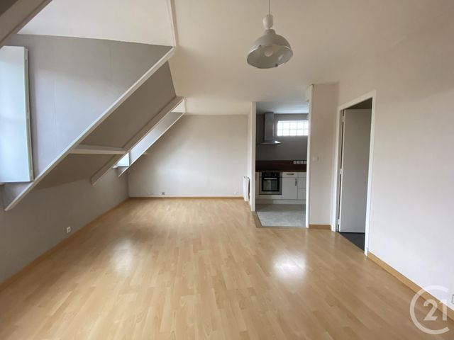Appartement F2 à louer - 2 pièces - 47.0 m2 - CHARTRES - 28 - CENTRE - Century 21 Maitrejean Immobilier