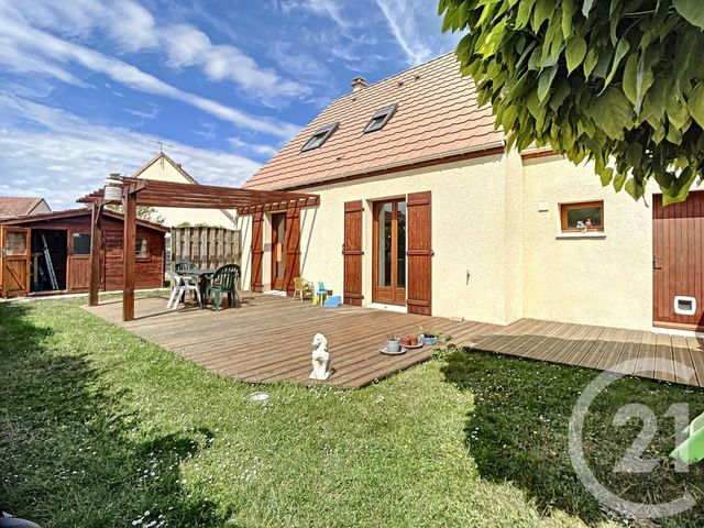 maison à vendre - 6 pièces - 115.0 m2 - ST GEORGES SUR EURE - 28 - CENTRE - Century 21 Maitrejean Immobilier