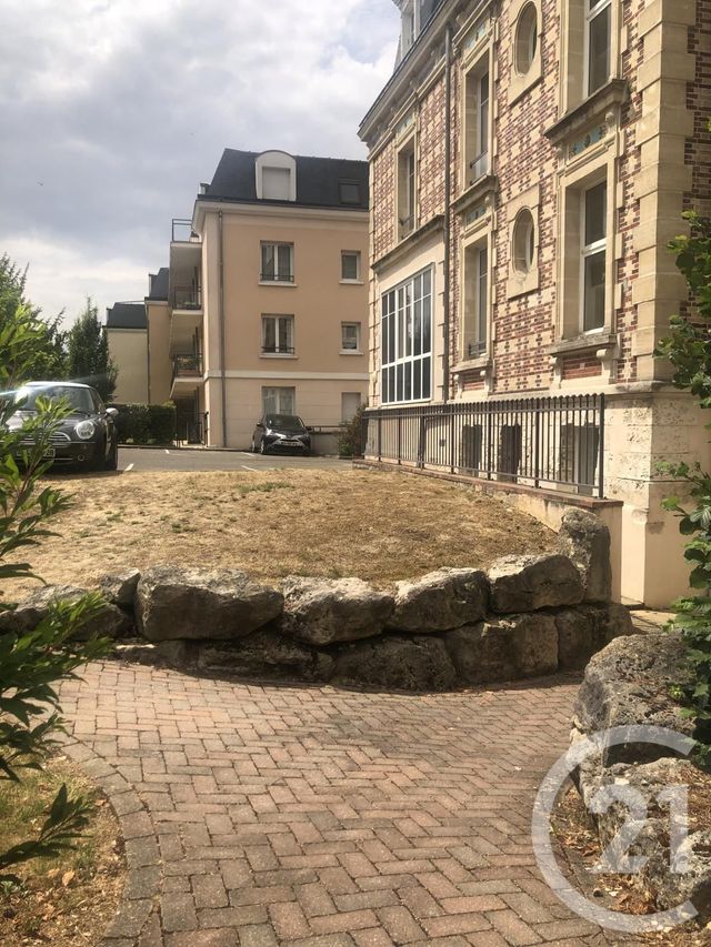 Appartement F2 à louer - 2 pièces - 56.13 m2 - CHARTRES - 28 - CENTRE - Century 21 Maitrejean Immobilier