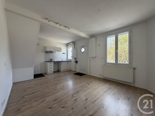 Appartement F2 à louer - 2 pièces - 37.65 m2 - MAINVILLIERS - 28 - CENTRE - Century 21 Maitrejean Immobilier