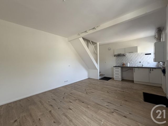 Appartement F2 à louer - 2 pièces - 37.65 m2 - MAINVILLIERS - 28 - CENTRE - Century 21 Maitrejean Immobilier