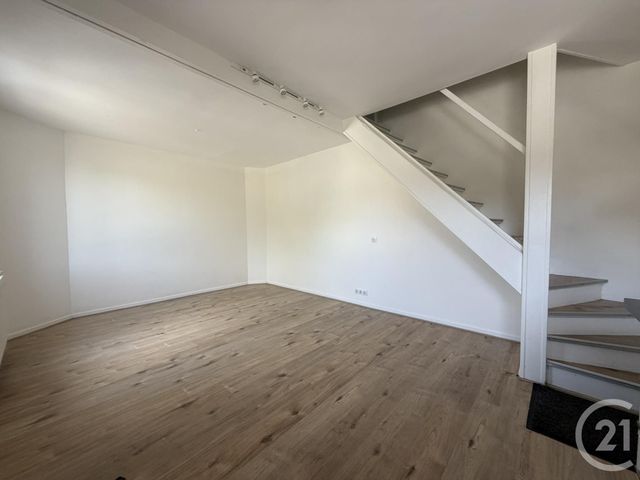 Appartement F2 à louer MAINVILLIERS
