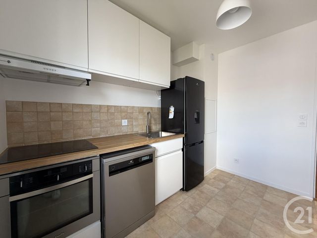 Appartement F2 à louer - 2 pièces - 50.44 m2 - CHARTRES - 28 - CENTRE - Century 21 Maitrejean Immobilier