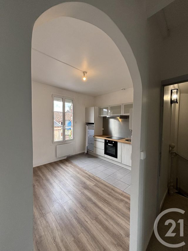 Appartement F2 à louer - 2 pièces - 38.81 m2 - CHARTRES - 28 - CENTRE - Century 21 Maitrejean Immobilier