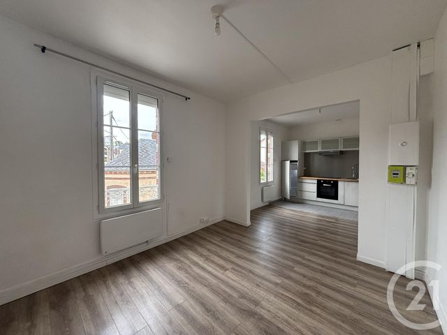 Appartement F2 à louer - 2 pièces - 38.81 m2 - CHARTRES - 28 - CENTRE - Century 21 Maitrejean Immobilier