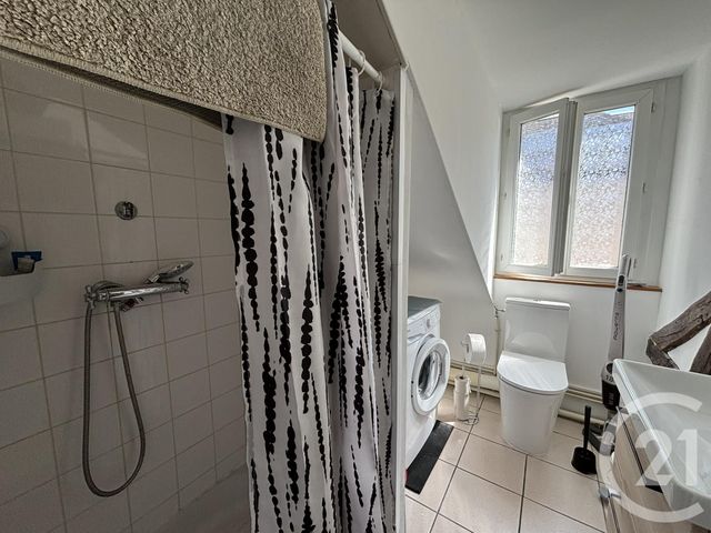 Appartement T1 à louer - 1 pièce - 22.78 m2 - CHARTRES - 28 - CENTRE - Century 21 Maitrejean Immobilier