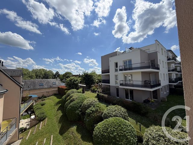 Appartement F5 à louer - 4 pièces - 82.45 m2 - CHARTRES - 28 - CENTRE - Century 21 Maitrejean Immobilier