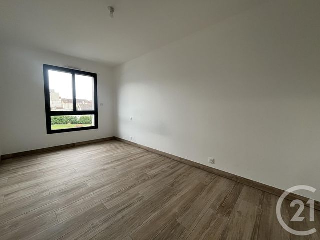 maison à louer - 5 pièces - 117.2 m2 - LUCE - 28 - CENTRE - Century 21 Maitrejean Immobilier