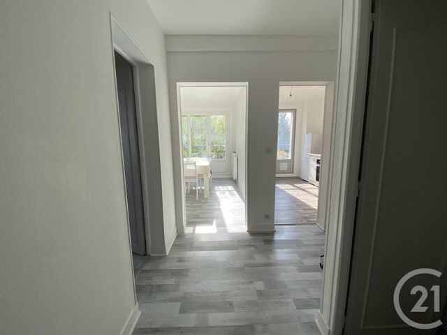 Appartement F2 à louer - 2 pièces - 51.12 m2 - LUCE - 28 - CENTRE - Century 21 Maitrejean Immobilier
