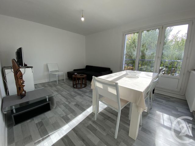 Appartement F2 à louer - 2 pièces - 51.12 m2 - LUCE - 28 - CENTRE - Century 21 Maitrejean Immobilier