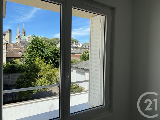 maison à louer - 5 pièces - 74.39 m2 - CHARTRES - 28 - CENTRE - Century 21 Maitrejean Immobilier