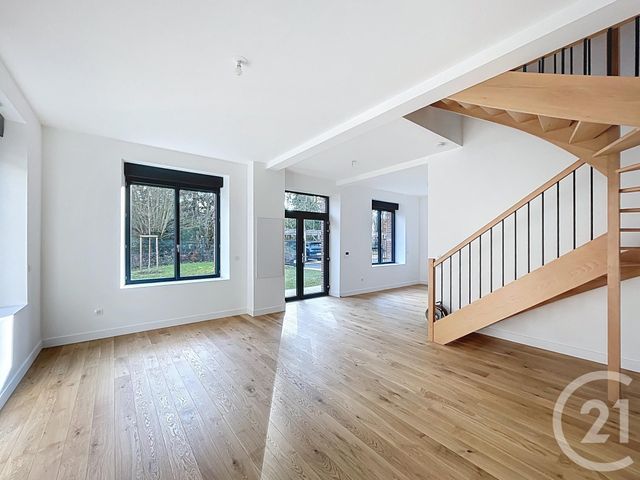 Appartement F5 à vendre - 6 pièces - 132.0 m2 - CHARTRES - 28 - CENTRE - Century 21 Maitrejean Immobilier
