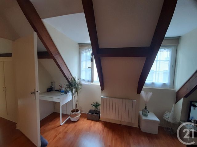 Appartement F1 à louer - 1 pièce - 25.55 m2 - CHARTRES - 28 - CENTRE - Century 21 Maitrejean Immobilier