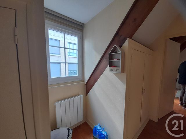 Appartement F1 à louer - 1 pièce - 25.55 m2 - CHARTRES - 28 - CENTRE - Century 21 Maitrejean Immobilier