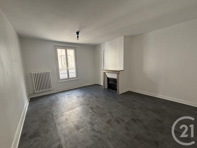 Appartement F3 à louer - 3 pièces - 75.86 m2 - CHARTRES - 28 - CENTRE - Century 21 Maitrejean Immobilier