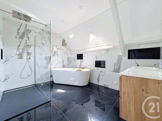 maison à vendre - 6 pièces - 136.4 m2 - CHARTRES - 28 - CENTRE - Century 21 Maitrejean Immobilier