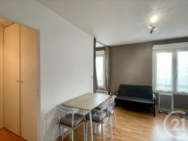 Appartement F2 à louer - 2 pièces - 34.23 m2 - CHARTRES - 28 - CENTRE - Century 21 Maitrejean Immobilier