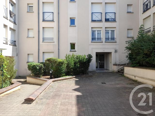 Appartement F2 à louer - 2 pièces - 34.23 m2 - CHARTRES - 28 - CENTRE - Century 21 Maitrejean Immobilier