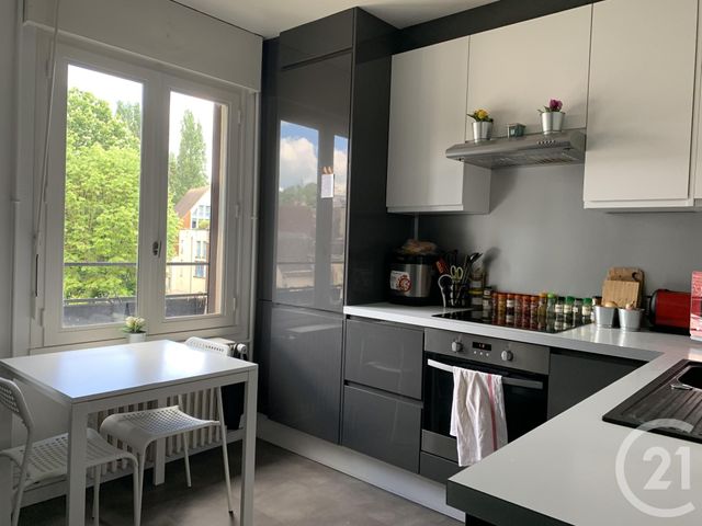 Appartement Triplex à louer - 5 pièces - 114.46 m2 - CHARTRES - 28 - CENTRE - Century 21 Maitrejean Immobilier