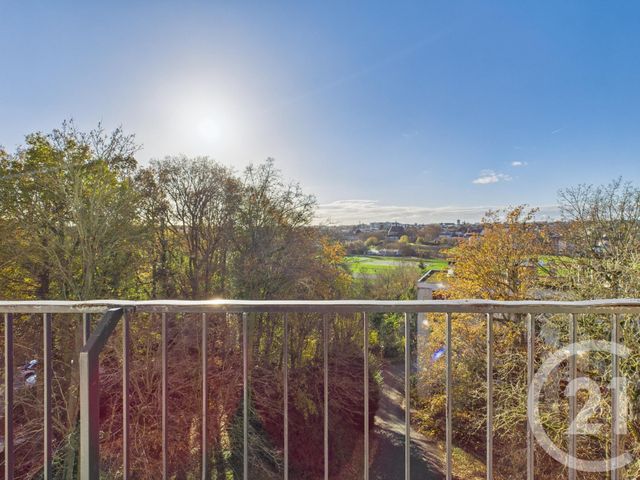 Appartement T2 à louer - 2 pièces - 43.0 m2 - CHARTRES - 28 - CENTRE - Century 21 Maitrejean Immobilier