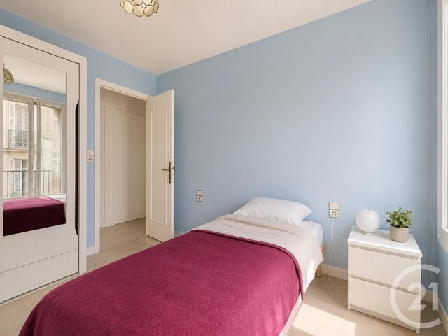 Appartement T3 à vendre - 3 pièces - 65.87 m2 - CHARTRES - 28 - CENTRE - Century 21 Maitrejean Immobilier
