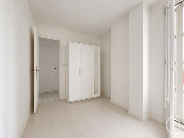 Appartement T3 à vendre - 3 pièces - 65.87 m2 - CHARTRES - 28 - CENTRE - Century 21 Maitrejean Immobilier