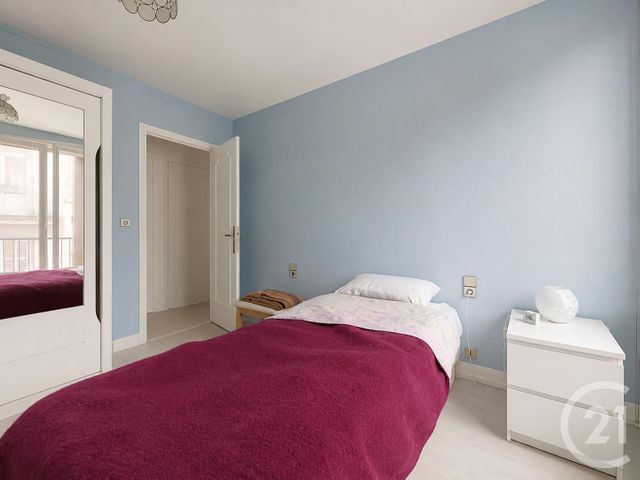 Appartement T3 à vendre - 3 pièces - 65.87 m2 - CHARTRES - 28 - CENTRE - Century 21 Maitrejean Immobilier