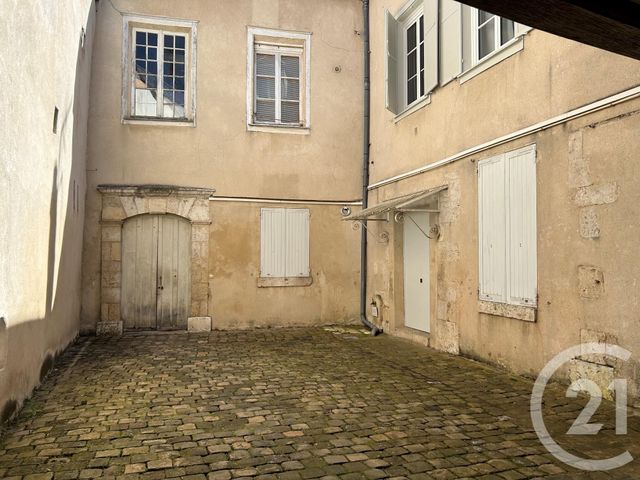 Appartement F5 à louer - 5 pièces - 108.0 m2 - CHARTRES - 28 - CENTRE - Century 21 Maitrejean Immobilier