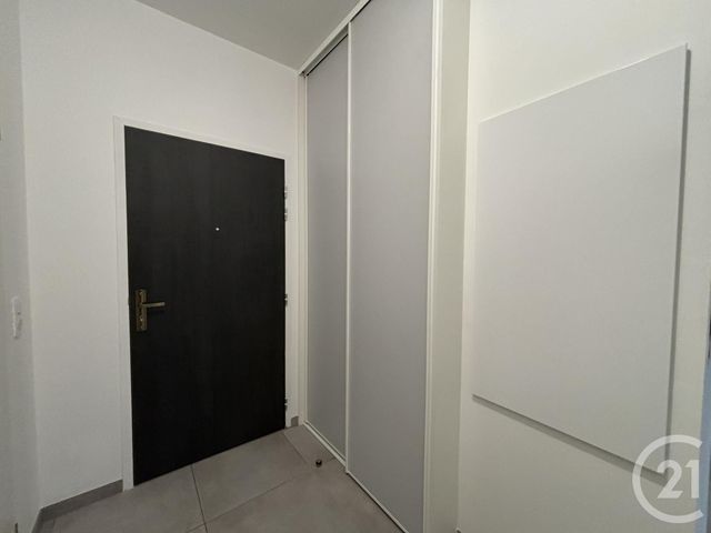 Appartement F3 à louer - 3 pièces - 67.75 m2 - CHARTRES - 28 - CENTRE - Century 21 Maitrejean Immobilier