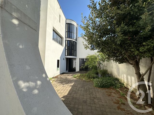 Appartement T2 à louer - 2 pièces - 43.99 m2 - CHARTRES - 28 - CENTRE - Century 21 Maitrejean Immobilier