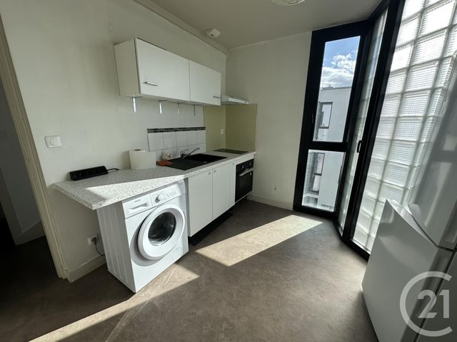 Appartement T2 à louer - 2 pièces - 43.99 m2 - CHARTRES - 28 - CENTRE - Century 21 Maitrejean Immobilier