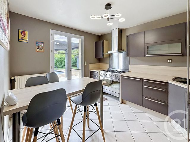 maison à vendre - 7 pièces - 151.0 m2 - CHARTRES - 28 - CENTRE - Century 21 Maitrejean Immobilier