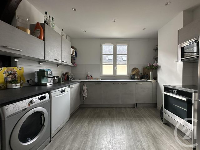 Appartement T3 à louer - 3 pièces - 63.13 m2 - CHARTRES - 28 - CENTRE - Century 21 Maitrejean Immobilier