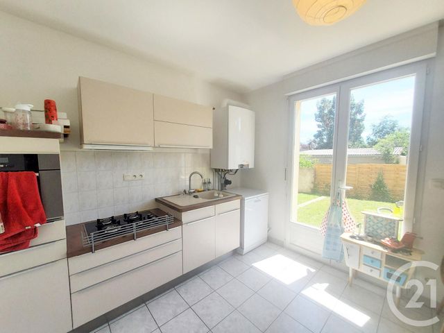 maison à louer - 5 pièces - 124.99 m2 - LUISANT - 28 - CENTRE - Century 21 Maitrejean Immobilier