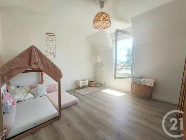 maison à louer - 5 pièces - 124.99 m2 - LUISANT - 28 - CENTRE - Century 21 Maitrejean Immobilier