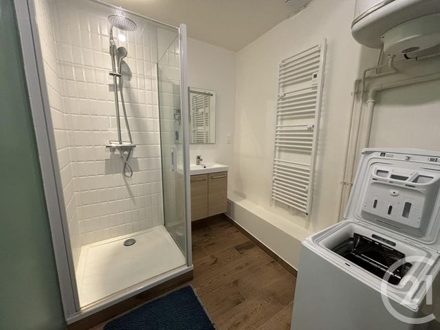 Appartement F2 à louer - 2 pièces - 45.4 m2 - CHARTRES - 28 - CENTRE - Century 21 Maitrejean Immobilier