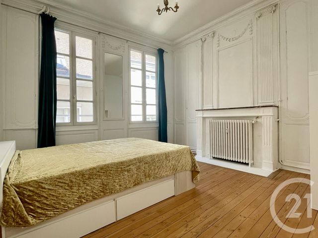 Appartement F2 à louer - 2 pièces - 45.4 m2 - CHARTRES - 28 - CENTRE - Century 21 Maitrejean Immobilier