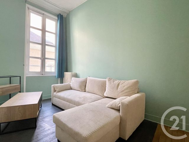Appartement F2 à louer - 2 pièces - 45.4 m2 - CHARTRES - 28 - CENTRE - Century 21 Maitrejean Immobilier