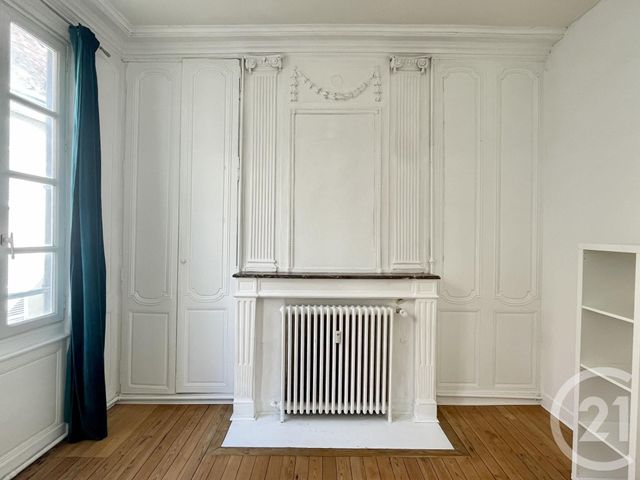 Appartement F2 à louer - 2 pièces - 45.4 m2 - CHARTRES - 28 - CENTRE - Century 21 Maitrejean Immobilier