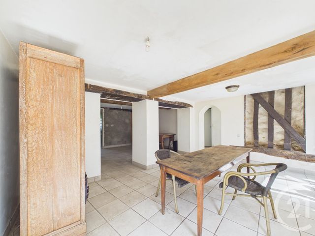 Appartement F2 à vendre - 3 pièces - 63.67 m2 - CHARTRES - 28 - CENTRE - Century 21 Maitrejean Immobilier