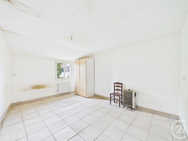 Appartement F2 à vendre - 3 pièces - 63.67 m2 - CHARTRES - 28 - CENTRE - Century 21 Maitrejean Immobilier
