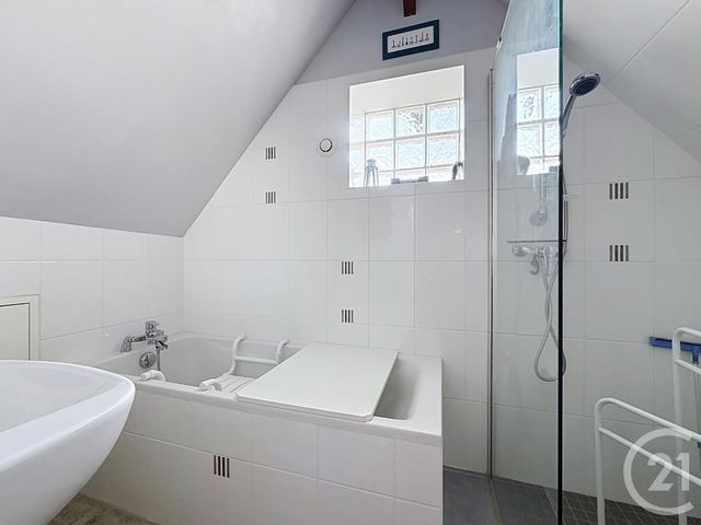 maison à vendre - 5 pièces - 145.0 m2 - CHARTRES - 28 - CENTRE - Century 21 Maitrejean Immobilier