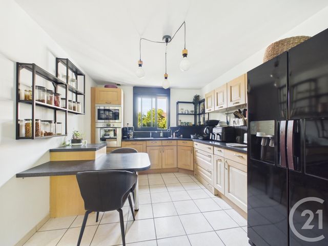 maison à vendre - 7 pièces - 215.0 m2 - CHARTRES - 28 - CENTRE - Century 21 Maitrejean Immobilier