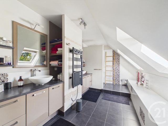 maison à vendre - 7 pièces - 215.0 m2 - CHARTRES - 28 - CENTRE - Century 21 Maitrejean Immobilier
