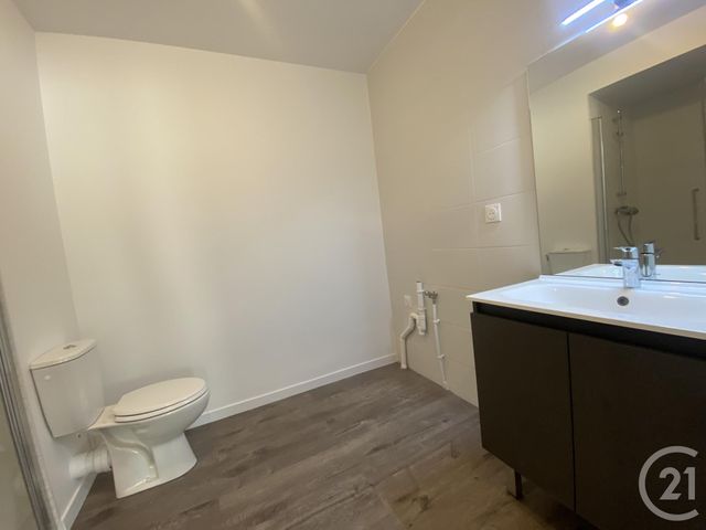 Appartement F2 à louer - 2 pièces - 42.56 m2 - CHARTRES - 28 - CENTRE - Century 21 Maitrejean Immobilier