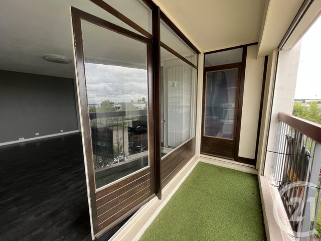 Appartement F2 à louer - 2 pièces - 52.63 m2 - CHARTRES - 28 - CENTRE - Century 21 Maitrejean Immobilier