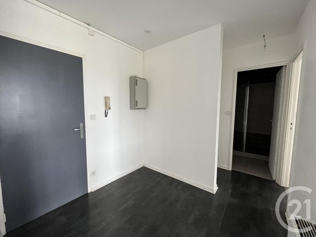 Appartement F2 à louer - 2 pièces - 52.63 m2 - CHARTRES - 28 - CENTRE - Century 21 Maitrejean Immobilier