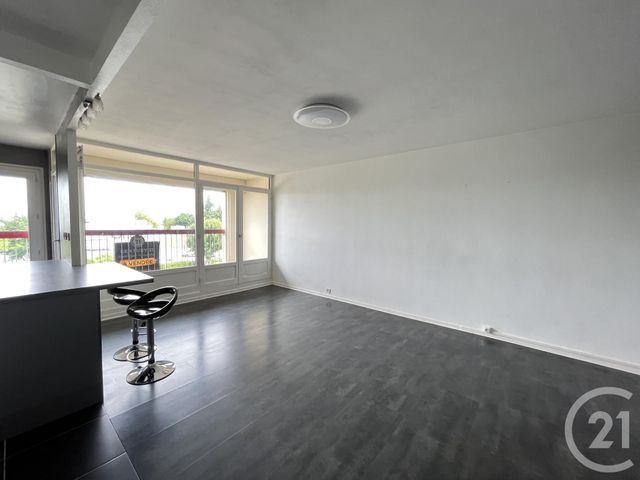Appartement F2 à louer - 2 pièces - 52.63 m2 - CHARTRES - 28 - CENTRE - Century 21 Maitrejean Immobilier